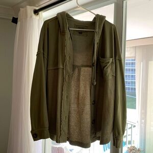 American Eagle Olive green button up sweatshirt perfect condition
